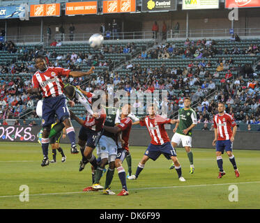 5. Juni 2011 - Carson, CA, USA - neun Spieler Stapeln vor dem Chivas USA-Tor in der ersten Hälfte der MLS CHIVAS USA bis PORTLAND TIMBERS im Home Depot Center übereinstimmen.  Chivas gewinnt 1 zu 0, an einem zweiten Hälfte Ziel... Kredit-Bild: Cr Scott Mitchell/ZUMA PRESS (Credit-Bild: © Scott Mitchell/ZUMAPRESS.com) Stockfoto