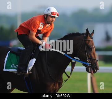 10. Juni 2011 arbeitet - Elmont, New York, USA - Nehro bei Belmont Park am 10. Juni 2011 für die Belmont Stakes. (Kredit-Bild: © Scott Serio/Eclipse/ZUMAPRESS.com) Stockfoto