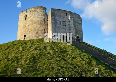 Cliffords Tower, York Castle halten, Yorker, Yorkshire, England, Vereinigtes Königreich, Europa Stockfoto