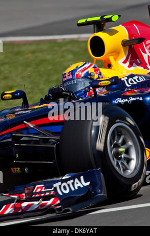 10. Juni 2011 - Montreal, Quebec, Kanada - 10. Juni 2011: Mark Webber (AUS) Red Bull Racing beim Training am Freitag am Circuit Gilles Villeneuve in Montreal, Quebec, Kanada. (Kredit-Bild: © Leon Switzer/Southcreek Global/ZUMAPRESS.com) Stockfoto