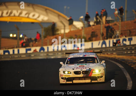 12. Juni 2011 - Le Mans, Frankreich - BMW-Pilot DIRK WERNER während der 24 Stunden von Le Mans auto Rennen. (Kredit-Bild: © Rainer Ehrhardt/ZUMAPRESS.com) Stockfoto