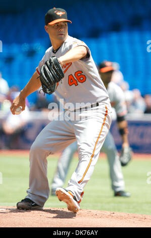 16. Juni 2011 - Toronto, Ontario, Kanada - Baltimore Orioles Krug Jeremy Guthrie (46) Pitchen gegen die Toronto Blue Jays. Baltimore Orioles spielte die Toronto Blue Jays an das Rogers Centre in Toronto, Ontario. Baltimore Orioles besiegt die Toronto Blue Jays-4 - 3. (Kredit-Bild: © Keith Hamilton/Southcreek Global/ZUMAPRESS.com) Stockfoto