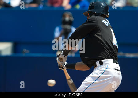 16. Juni 2011 - Toronto, Ontario, Kanada - Toronto Blue Jays Recht Fielder Jose Bautista (19) im Kampf gegen die Baltimore Orioles. Baltimore Orioles spielte die Toronto Blue Jays an das Rogers Centre in Toronto, Ontario. Baltimore Orioles besiegt die Toronto Blue Jays-4 - 3. (Kredit-Bild: © Keith Hamilton/Southcreek Global/ZUMAPRESS.com) Stockfoto