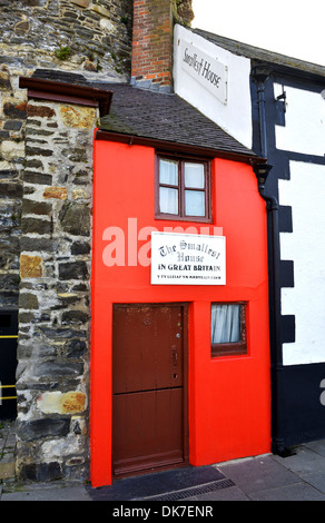 Das kleinste Haus in Groß-Britannien, Quay House, eine touristische Attraktion in Conwy, Nordwales Stockfoto