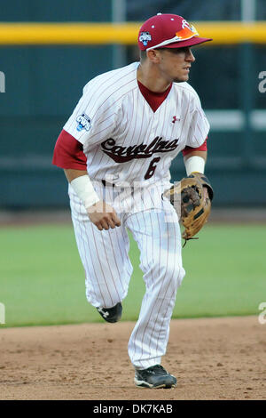 24. Juni 2011 - top Omaha, Nebraska, USA - South Carolina besiegt Rang Virginia 3-2 in 13 Innings in der Championship Series gegen Florida verschieben. (Kredit-Bild: © Steven Branscombe/Southcreek Global/ZUMApress.com) Stockfoto