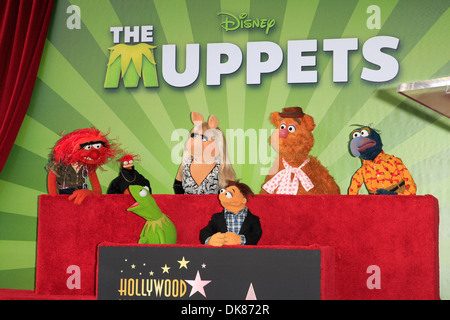 Die Muppets Muppets sind mit einem Stern auf Hollywood Walk Fame Los Angeles Kalifornien - 20.03.12 geehrt: Stockfoto