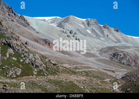 Landschaft der seltsame Tien Shan Berge Stockfoto