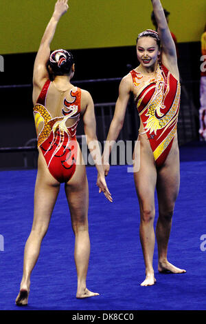 18. Juli 2011 - Shanghai, China - die chinesische Team von HUANG XUECHEN und LIU OU nahm die Silbermedaille in der technischen Duette Synchronschwimmen Wettbewerb bei den FINA-Weltmeisterschaften. (Kredit-Bild: © Jeremy Breningstall/ZUMAPRESS.com) Stockfoto