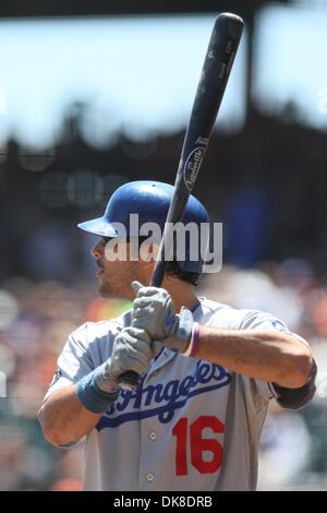 20. Juli 2011 - San Francisco, Kalifornien, USA - Los Angeles Dodgers Recht Fielder Andre Ethier (16) at bat während der MLB-Spiel zwischen den San Francisco Giants und die Los Angeles Dodgers. Die Los Angeles Dodgers gewinnen 1: 0. (Kredit-Bild: © Dinno Kovic/Southcreek Global/ZUMAPRESS.com) Stockfoto