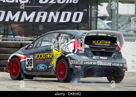 31. Juli 2011 - Los Angeles, Kalifornien, USA - Brian Deegan Rennen im RallyCross-Finale in Los 7 in Los Angeles, Kalifornien. (Kredit-Bild: © Chris Hunt/Southcreek Global/ZUMApress.com) Stockfoto