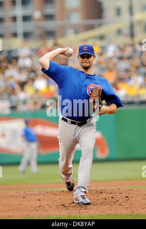 2. August 2011 - USA - Chicago Cubs Start Krug, die Randy Wells (36) während der ersten Inning aufheizt, wie die Pittsburgh Pirates auf der Chicago Cubs im PNC Park in Pittsburgh, PA., Pittsburgh, PENNSYLVANNIA... Cubs besiegt die Piraten 11-6. (Kredit-Bild: © Dean Beattie/Southcreek Global/ZUMAPRESS.com) Stockfoto