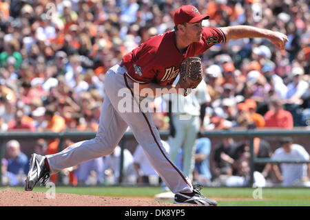 3. August 2011-Start Krug - San Francisco, Kalifornien, USA - Arizona-Diamantmarkierungen, die Stellplätze ZACH Herzog (19) während Mittwoch Spiel im At&t Park.  Die Giants schlagen die Diamondbacks 8-1. (Kredit-Bild: © Scott Beley/Southcreek Global/ZUMAPRESS.com) Stockfoto