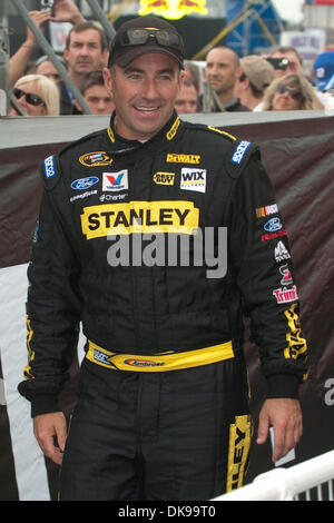 14. August 2011 - Nummer Watkins Glen, New York, USA - NASCAR Sprint Cup-Fahrer Marcos Ambrose von Stanley Ford 9 Auto während Fahrer Einführungen Übles zuliebe! Sauerrahm-Dips in Glen in Watkins Glen, New York. (Kredit-Bild: © Mark Konezny/Southcreek Global/ZUMAPRESS.com) Stockfoto