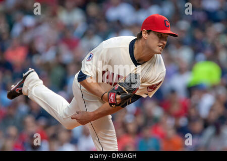 14. August 2011 - Cleveland, Ohio, liefert US - Cleveland ab Krug David Huff (31) einen Stellplatz an der Platte während der zweiten Inning gegen Minnesota.  Das Spiel wurde durch Regen im dritten Inning mit Cleveland führenden Minnesota 1-0 auf Progressive Field in Cleveland, Ohio verschoben. (Kredit-Bild: © Frank Jansky/Southcreek Global/ZUMAPRESS.com) Stockfoto