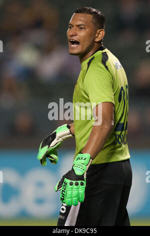 16. August 2011 - Carson, Kalifornien, USA - CD Motagua Torwart Donaldo Morales #22 während der CONCACAF Champions League-Gruppenphase eine Gruppenphase Runde 1 Spiel zwischen Club Motagua und die Los Angeles Galaxy im Home Depot Center. (Kredit-Bild: © Brandon Parry/Southcreek Global/ZUMAPRESS.com) Stockfoto