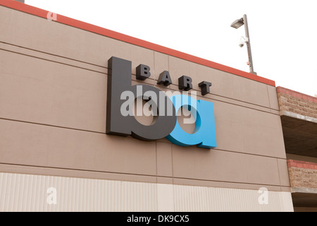 BART (Bay Area Rapid Transit) Logo - San Francisco, Kalifornien, USA Stockfoto