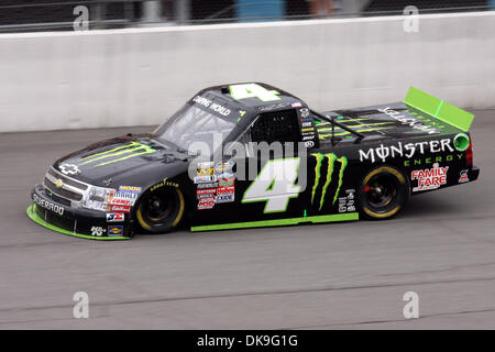 20. August 2011 - Brooklyn, Michigan, ist US - Ricky Carmichael noch eine Runde auf dem Michigan International Speedway abgeschlossen. (Kredit-Bild: © Alan Ashley/Southcreek Global/ZUMAPRESS.com) Stockfoto