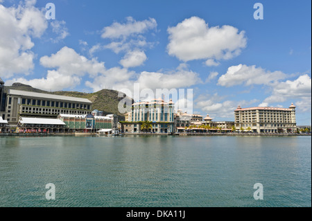 Caudan Waterfront mit Restaurants, Bars und beliebten Sehenswürdigkeiten, Port Louis, Mauritius. Stockfoto
