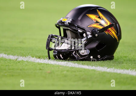 9. September 2011: The Arizona State Blackout Helm vor der NCAA Football-Spiel zwischen der Arizona State University Sun Devils und den Missouri Tigers im Sun Devil Stadium in Tempe, Arizona, von Sun Devils, 37-30 in der Overtime gewonnen. (Kredit-Bild: © Max Simbron/Cal Sport Media/ZUMAPRESS.com) Stockfoto