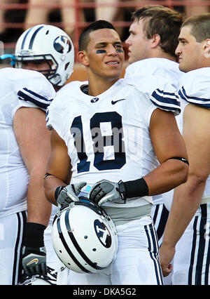 10. September 2011 - Austin, Texas, Vereinigte Staaten von Amerika - Brigham Young Cougars Tight End Richard Wilson (18) in Aktion während des Spiels zwischen den Brigham Young Cougars und die Texas Longhorns an der Darrell K Royal - Texas Memorial Stadium in Austin, Texas. Texas Niederlagen Brigham Young 17 bis 16. (Kredit-Bild: © Dan Wozniak/Southcreek Global/ZUMAPRESS.com) Stockfoto