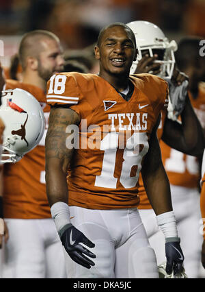 10. September 2011 - Austin, Texas, Vereinigte Staaten von Amerika - Texas Longhorns Tight End D.J. Grant (18) in Aktion während des Spiels zwischen den Brigham Young Cougars und die Texas Longhorns an der Darrell K Royal - Texas Memorial Stadium in Austin, Texas. Texas Niederlagen Brigham Young 17 bis 16. (Kredit-Bild: © Dan Wozniak/Southcreek Global/ZUMAPRESS.com) Stockfoto