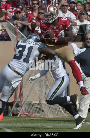 11. September 2011 - San Francisco, CA, USA - San Francisco 49ers Vs Seattle Seahawks im Candlestick Park Sonntag, 11. September 2011.  San Francisco 49ers Wide Receiver Josh Morgan (84) fangen Pass... 49ers schlagen die Seahawks 33-17 (Credit-Bild: © Al Golub/ZUMAPRESS.com) Stockfoto