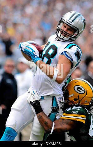 18. September 2011 - Charlotte, North Carolina, USA - Carolina Panthers-Tight-End Greg Olsen (88) Panthers führen die Packers an er Hälfte 13-7 bei der Bank of America Stadium in Charlotte, North Carolina. (Kredit-Bild: © Anthony Barham/Southcreek Global/ZUMAPRESS.com) Stockfoto