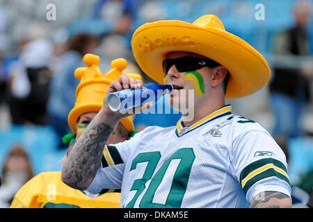 18. September 2011 - Charlotte, North Carolina, feiert US - Verpacker Ventilator im heutigen Spiel... Packers besiegen die Panthers 30-23 bei der Bank of America Stadium in Charlotte, North Carolina. (Kredit-Bild: © Anthony Barham/Southcreek Global/ZUMAPRESS.com) Stockfoto