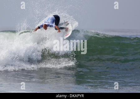 21. September 2011 - San Clemente, Kalifornien, Vereinigte Staaten von Amerika - 21. September 2011: Kelly Slater gewinnt den ASP Hurley Pro am unteren Böcke in San Clemente, Kalifornien. (Kredit-Bild: © Josh Kapelle/Southcreek Global/ZUMAPRESS.com) Stockfoto