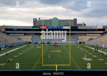 24. September 2011 - Morgantown, West Virginia, USA - Mailand Puskar Stadium in Morgantown, West Virginia, vor dem Spiel zwischen der LSU Tigers und West Virginia Mountaineers. (Kredit-Bild: © Frank Jansky/Southcreek Global/ZUMAPRESS.com) Stockfoto