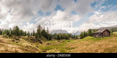 Abgelegenen Hütte, Alta Badia Südtirol, Italien Stockfoto