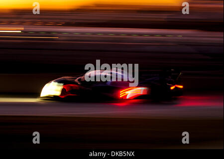 29. September 2011 - Atlanta, GA, USA - Anthony Davidson (GBR) / Se? Bastien Bourdais (FRA) / Simon Pagenaud (FRA), #7 Peugeot Sport insgesamt 908 Chassis in der LMP1-Kategorie während der Nacht Praxis für den 14. jährlichen Petit Le Mans in Road Atlanta in Braselton, GA, USA statt. (Bild Kredit: Jamey Price/Eclipse/ZUMAPRESS.com ©) Stockfoto