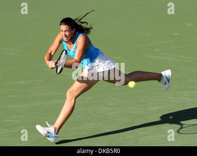 29. September 2011 - Tokyo, Japan - MARION BARTOLI Frankreich kehrt den Ball gegen Victoria Azarenka aus Weißrussland bei den Pan Pacific Open Tennis-Turnier in Ariake Kolosseum in Tokio, Japan. (Kredit-Bild: © Junko Kimura/Jana Press/ZUMAPRESS.com) Stockfoto