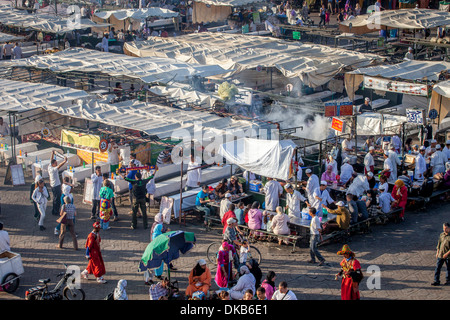 Djemaa el-Fna Platz in Marrakesch, Marokko Stockfoto