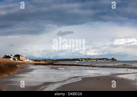 Strand und Küste, La Rocque, Jersey, Kanalinseln, Großbritannien Stockfoto