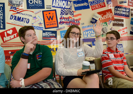 Teilnehmer-Debatte am Camp USA, einen zweiwöchigen überparteiliche Camp für Middle und High School Schüler interessiert haben. Stockfoto