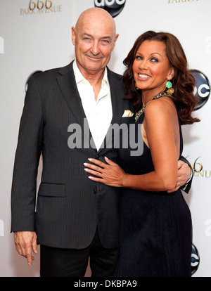 O ' Terry Quinn und Vanessa Williams '666 Park Avenue' Serie premiere Party im Crosby Street Hotel - New York City USA eingetroffen Stockfoto