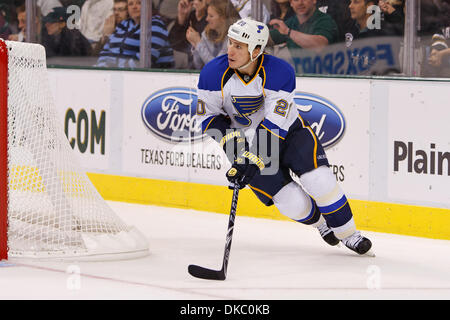 13. Oktober 2011 - Dallas, Texas, US - St. Louis Blues nach vorne Alexander Steen (20) während der Aktion zwischen den Dallas Stars und die St. Louis Blues.  Dallas besiegt St.Louis 3-2 im American Airlines Center. (Kredit-Bild: © Andrew Dieb/Southcreek/ZUMAPRESS.com) Stockfoto