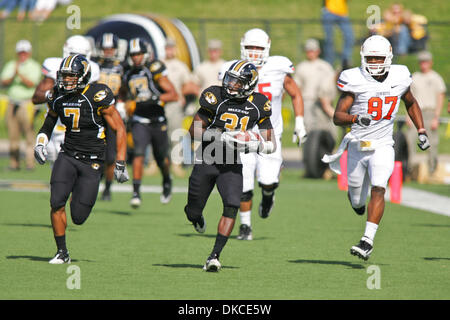 21. Oktober 2011 - machen Columbia, Missouri, USA - Missouri Tigers defensive zurück e.j. Gaines (31) die Überwachung während eines Spiels zwischen der University of Missouri und Oklahoma State auf Faurot Field at Memorial Stadium auf dem Campus der University of Missouri in Columbia, Missouri. Oklahoma besiegte Missouri 45-24. (Bild Kredit: Jimmy Simmons/Southcreek/ZUMAPRESS.com ©) Stockfoto