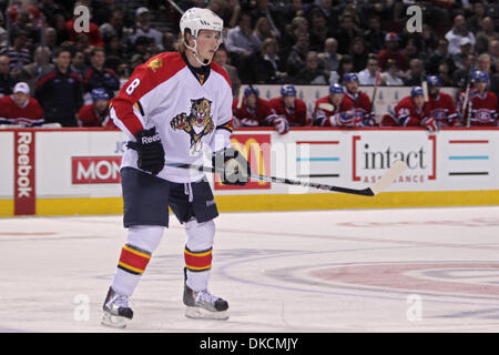 24. Oktober 2011 weiter - Montreal, Quebec, Kanada - Florida Panthers Tim Kennedy (8) im dritten Periode Aktion bei den Montréal Canadiens Spiel gegen die Florida Panthers im Centre Bell. Florida 2: 1 gewonnen. (Kredit-Bild: © Phillippe Champoux/Southcreek/ZUMAPRESS.com) Stockfoto