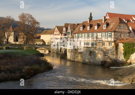 Am Fluss Kocher in Schwäbisch Hall, Deutschland Stockfoto