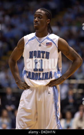 21. Januar 2007 - Chapel Hill, NC, USA - NCAA College Basketball: Carolina Tarheels QUENTIN THOMAS wie Carolina Tarheels der Georgia Tech Yellow Jackets 77-61 zu schlagen, als sie am Dean Smith Center auf dem Campus von The Univeristy of North Carolina von Chapel Hill gespielt. Stockfoto