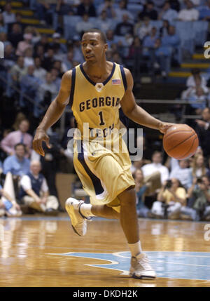 21. Januar 2007 - Chapel Hill, NC, USA - NCAA College Basketball: Georgia Tech Yellow Jackets JAVARIS CRITTENTON wie Carolina Tarheels der Georgia Tech Yellow Jackets 77-61 zu schlagen, als sie am Dean Smith Center auf dem Campus von The Univeristy of North Carolina von Chapel Hill gespielt. Stockfoto