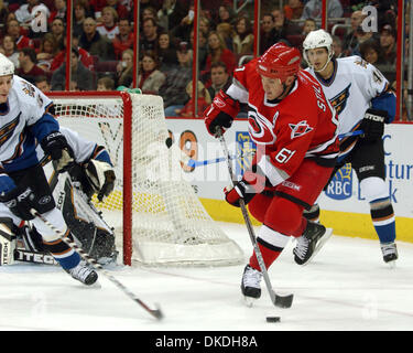 26. Januar 2007; Raleigh, NC, USA; Carolina Hurricanes (61) CORY STILLMAN als die Carolina Hurricanes schlagen die Washington Capitals 6-2, als sie die RBC Center mit Sitz in Raleigh spielten. Obligatorische Credit: Foto von Jason Moore/ZUMA Press. (©) Copyright 2007 von Jason Moore Stockfoto