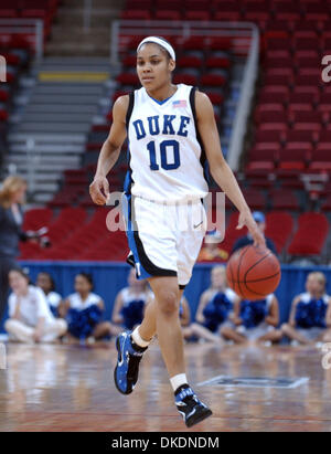 20. März 2007 - Raleigh, NC, USA - NCAA College Basketball Herzog Bluedevils (10) LINDSEY HARDING als Duke Bluedevils schlagen die Tempel Eulen 62-52 wie erschien in der zweiten Runde des 2007 NCAA Division I Womens Basketball-Turniers, das im RBC Center stattfand in Raleigh. (Kredit-Bild: © Jason Moore/ZUMA Press) Stockfoto