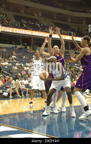 13. Juni 2007 - Washington, DC, USA - WNBA: Washington Mystics Niederlage den Phoenix Mercury 86-69 im Verizon Center in Washington, DC auf 13. Juni 2007.  (Kredit-Bild: © Tina Fultz/ZUMA Press) Stockfoto