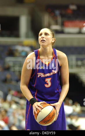 13. Juni 2007 - Washington, DC, USA - WNBA: Washington Mystics Niederlage den Phoenix Mercury 86-69 im Verizon Center in Washington, DC auf 13. Juni 2007. Im Bild: Liga Torschützenkönig DIANA TAURASI. (Kredit-Bild: © Tina Fultz/ZUMA Press) Stockfoto