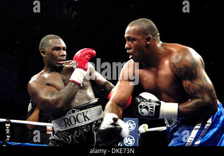 14. Juni 2007: Ehemalige besiegte zwei Zeit-Schwergewichts-Champion Hasim Rahman '' The Rock'' Taurus Sykes in einem 10 Runden einstimmigen Beschluss Kampf an der Main Street Armory in Rochester, NY. (Kredit-Bild: © Alan Schwartz/Cal-Sport-Medien) Stockfoto