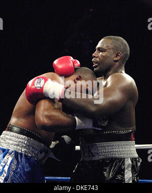 14. Juni 2007: Ehemalige besiegte zwei Zeit-Schwergewichts-Champion Hasim Rahman '' The Rock'' Taurus Sykes in einem 10 Runden einstimmigen Beschluss Kampf an der Main Street Armory in Rochester, NY. (Kredit-Bild: © Alan Schwartz/Cal-Sport-Medien) Stockfoto