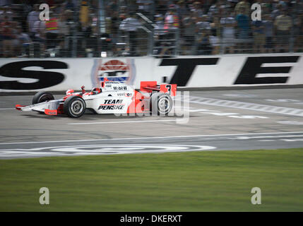 6. Juni 2009 - Dallas, Texas, USA - Helio Castroneves, treibt die #3 Team Penske Dallara Honda auf der wichtigsten Strecke bei Bombardier Learjet 550 k auf dem Texas Motor Speedway in Fort Worth, Texas. (Kredit-Bild: © Albert Pena/Southcreek EMI/ZUMA Press) Stockfoto